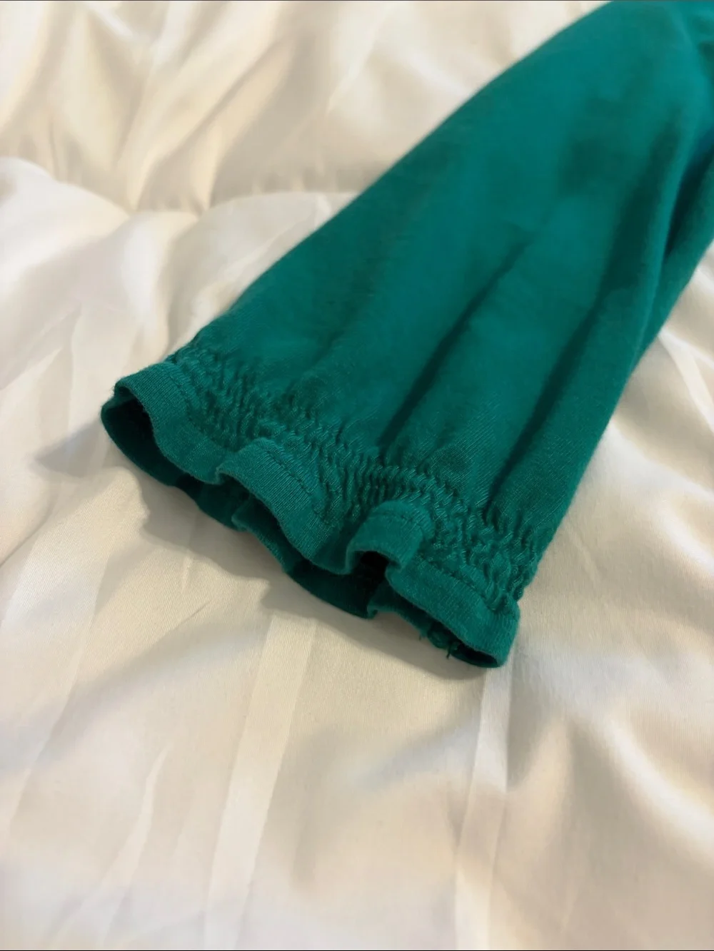 Mini Boden green long-sleeve dress with ruffle trimmed bodice - Size 8-9Y